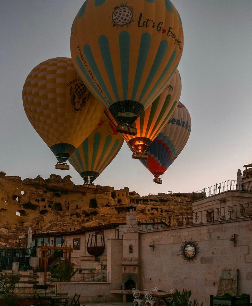 HOT AIR BALLOON EXPERIENCE IN CAPPADOCIA